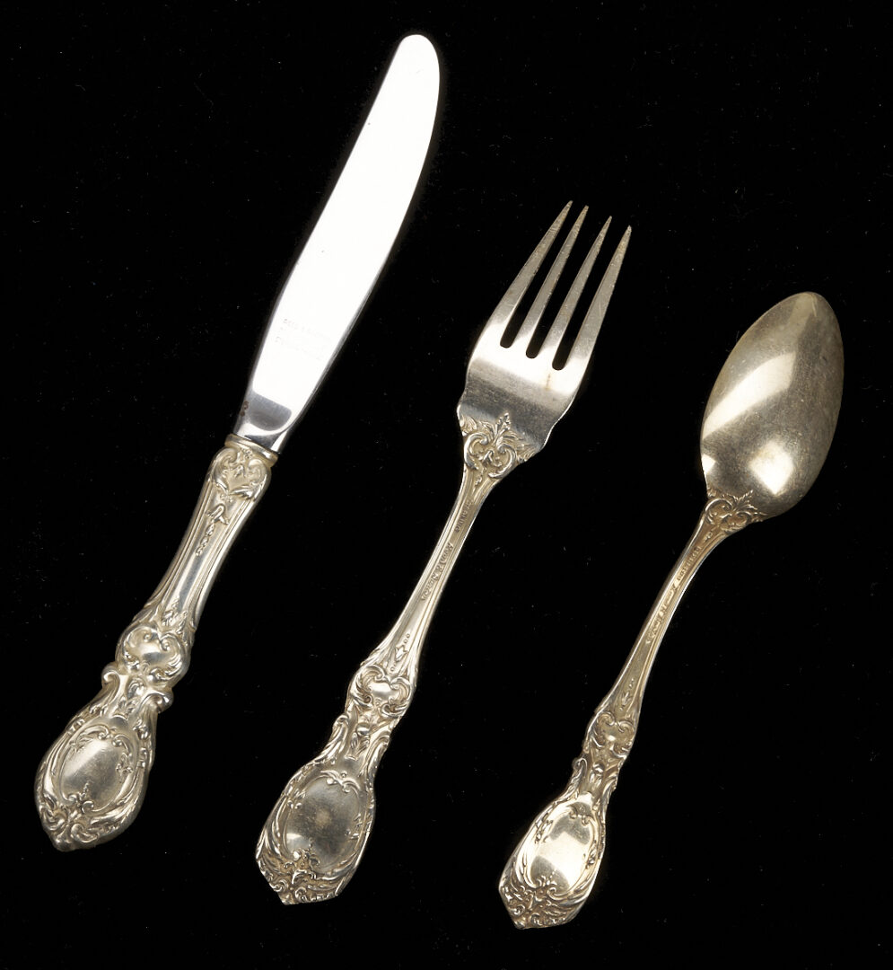 Lot 1089: 26 pcs Sterling Flatware: Tiffany, Kirk, Reed & Barton