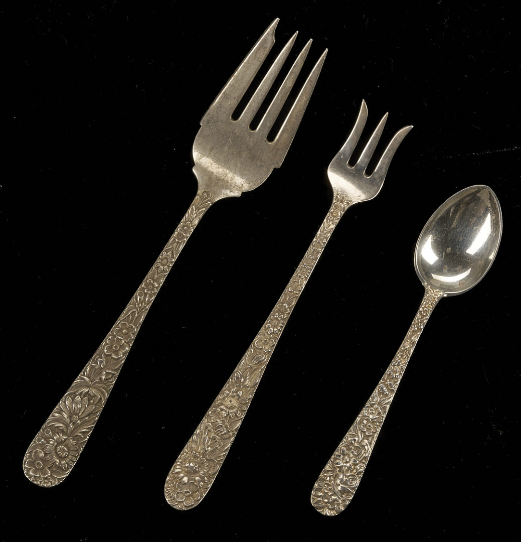 Lot 1089: 26 pcs Sterling Flatware: Tiffany, Kirk, Reed & Barton