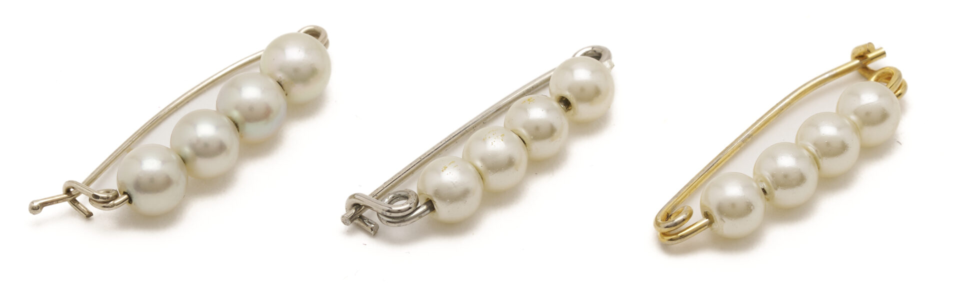 Lot 1097: 7 Ladies' Gold & Pearl Jewelry items, incl. Mikimoto Pearl Earrings