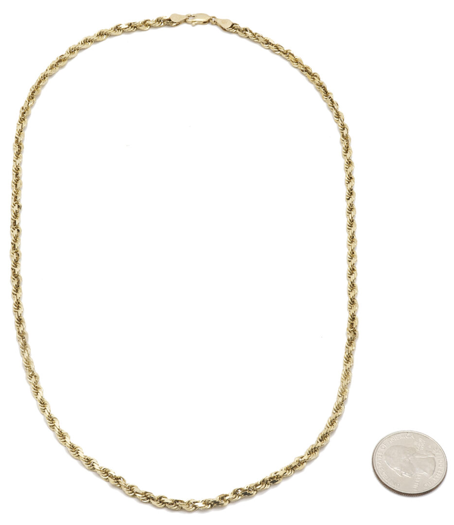 Lot 1109: 10K Yellow Gold Rope Chain Necklace