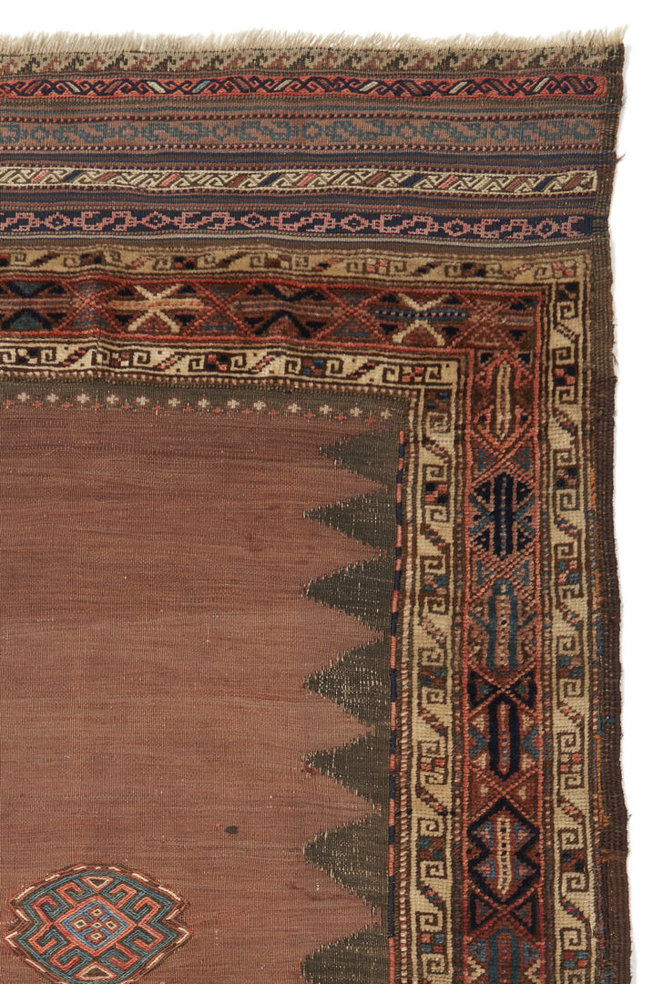 Lot 1116: Antiques Persian Beluchi or Baluchi Eating Rug