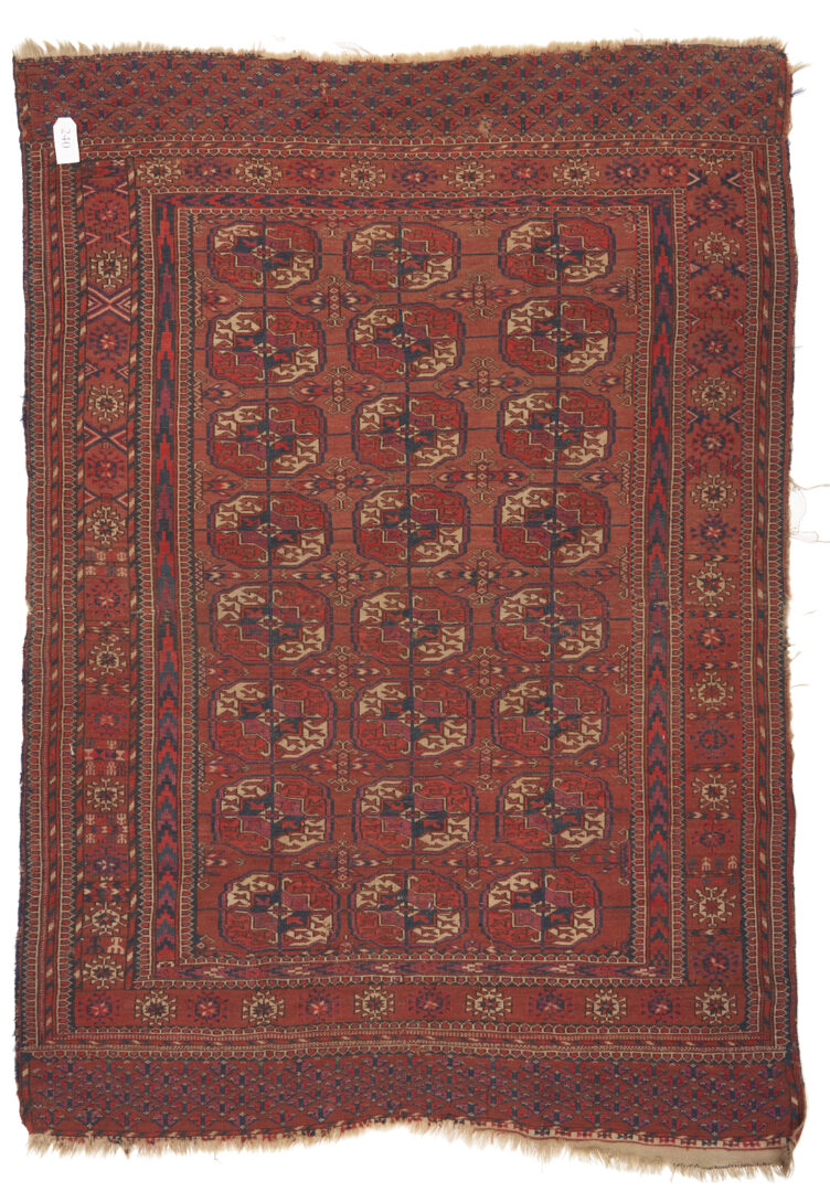 Lot 1117: Antique Tekke Turkmen Rug