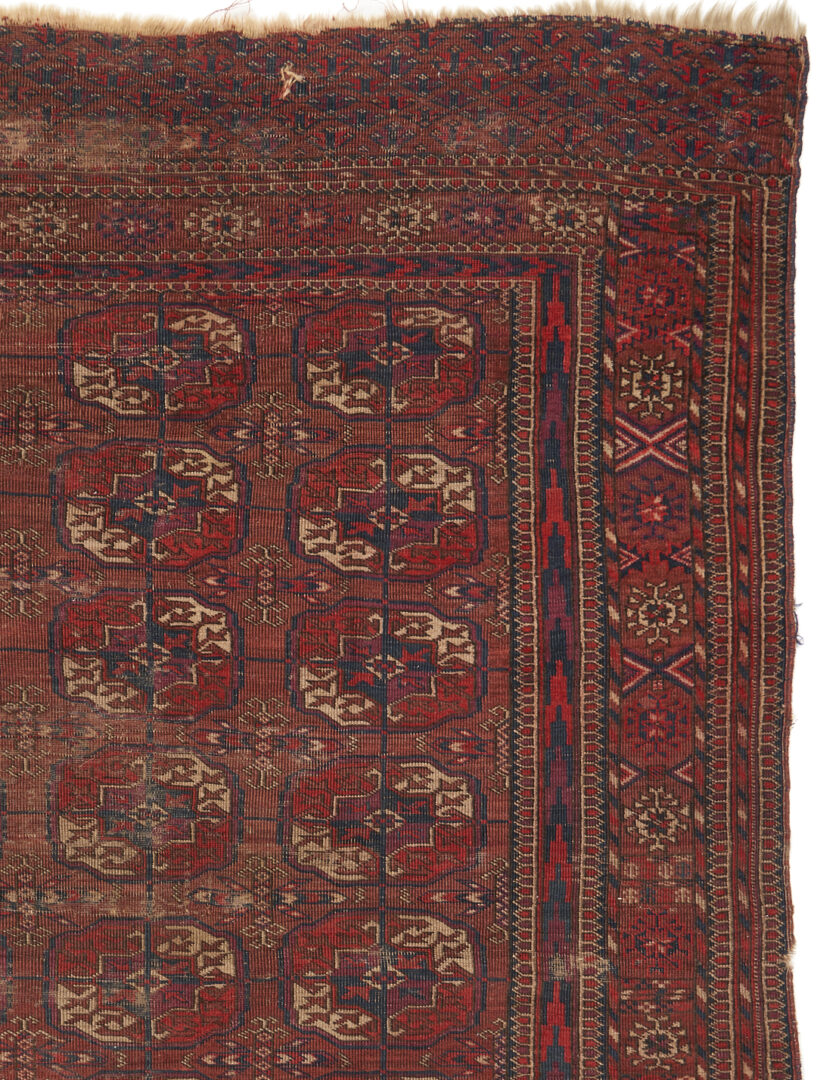 Lot 1117: Antique Tekke Turkmen Rug