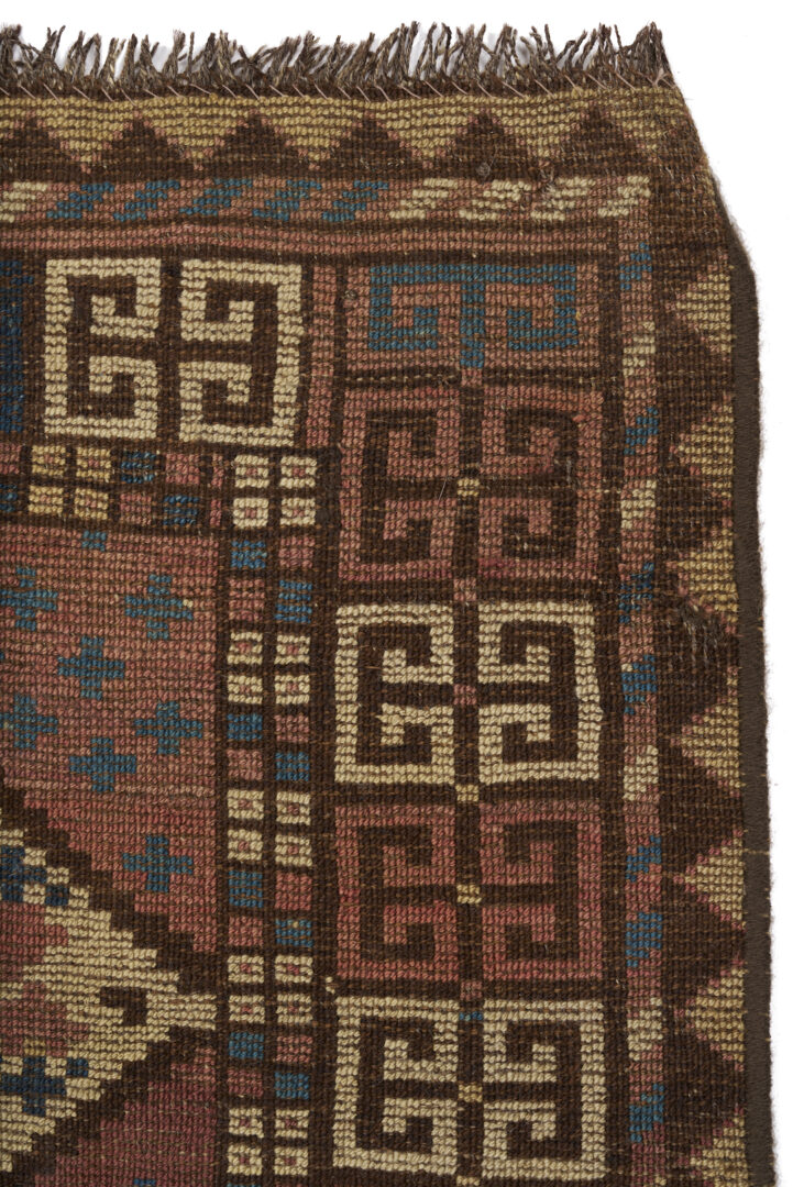 Lot 1125: Antique Ersari Turkmen Ensi Rug