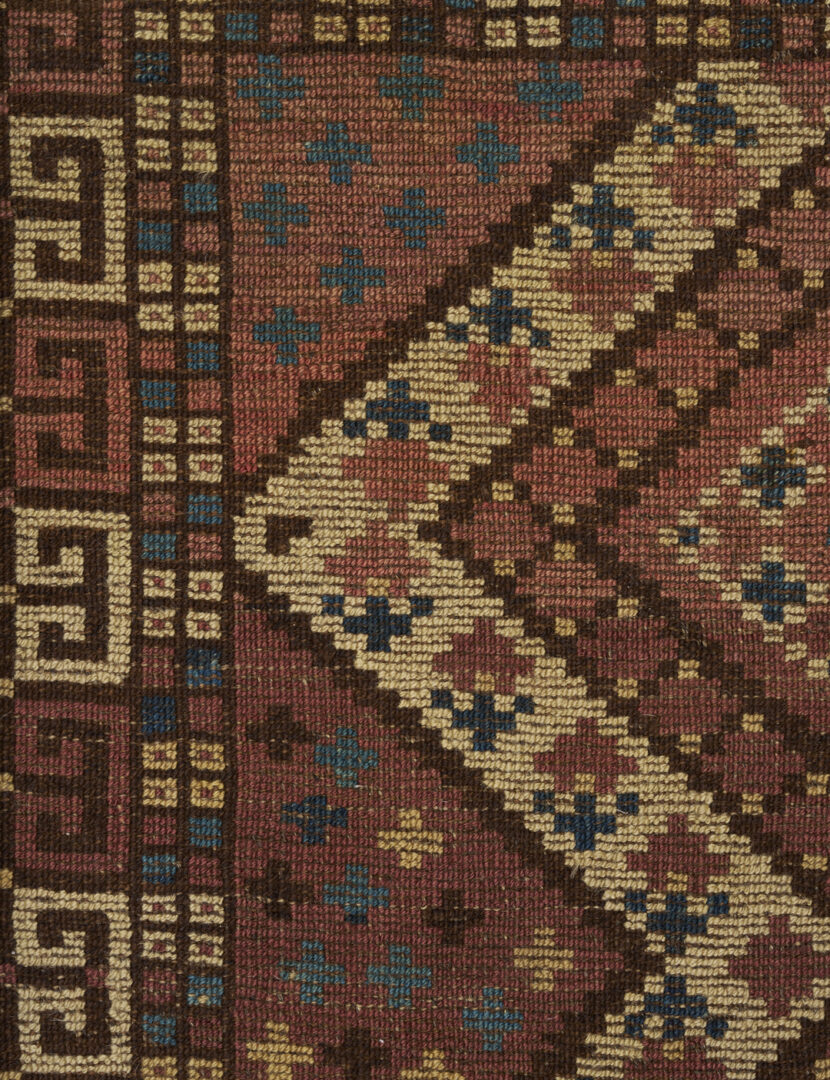 Lot 1125: Antique Ersari Turkmen Ensi Rug