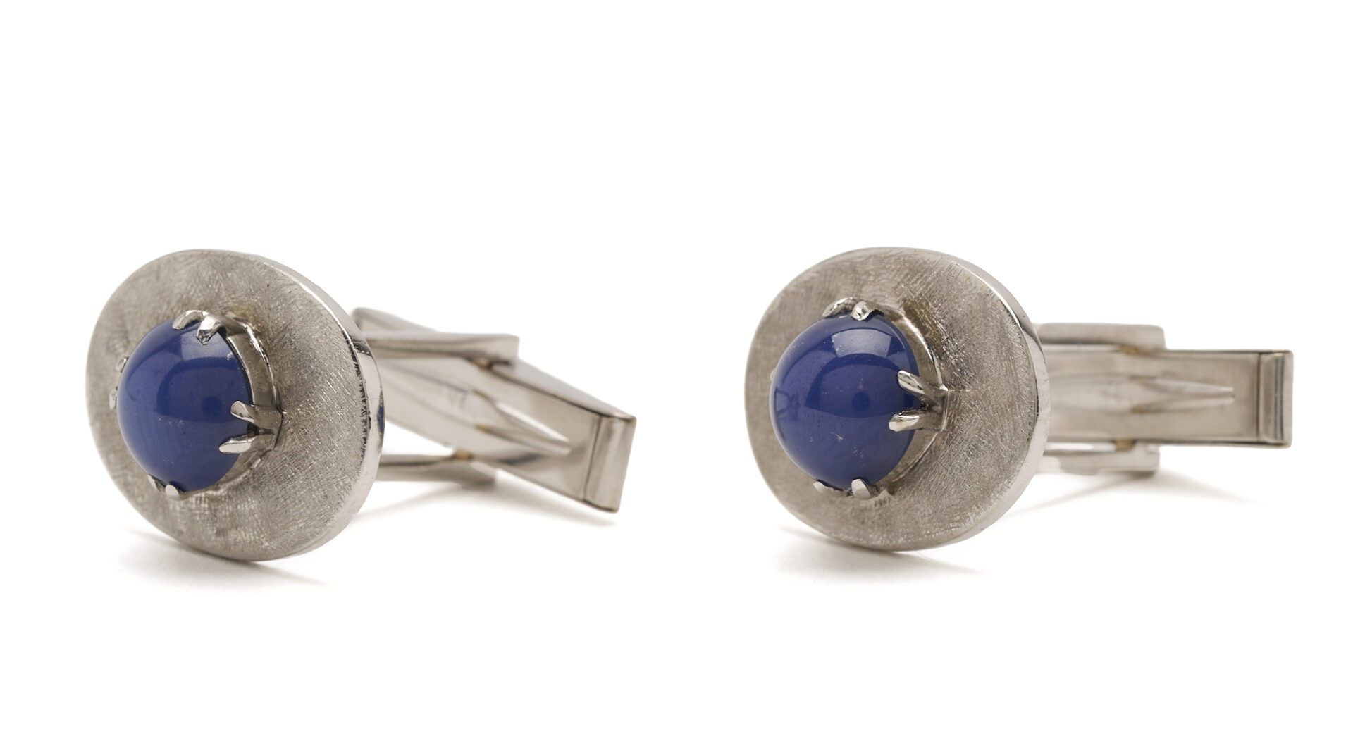 Lot 1229: 14K White Gold & Sapphire Cufflinks