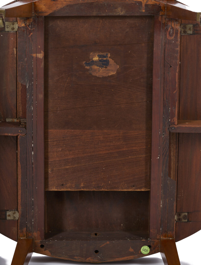 Lot 265: Federal Inlaid Pembroke table, poss. Baltimore