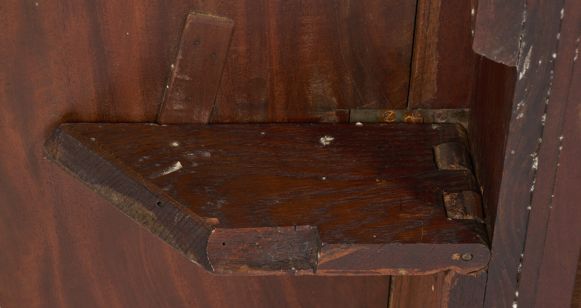 Lot 265: Federal Inlaid Pembroke table, poss. Baltimore