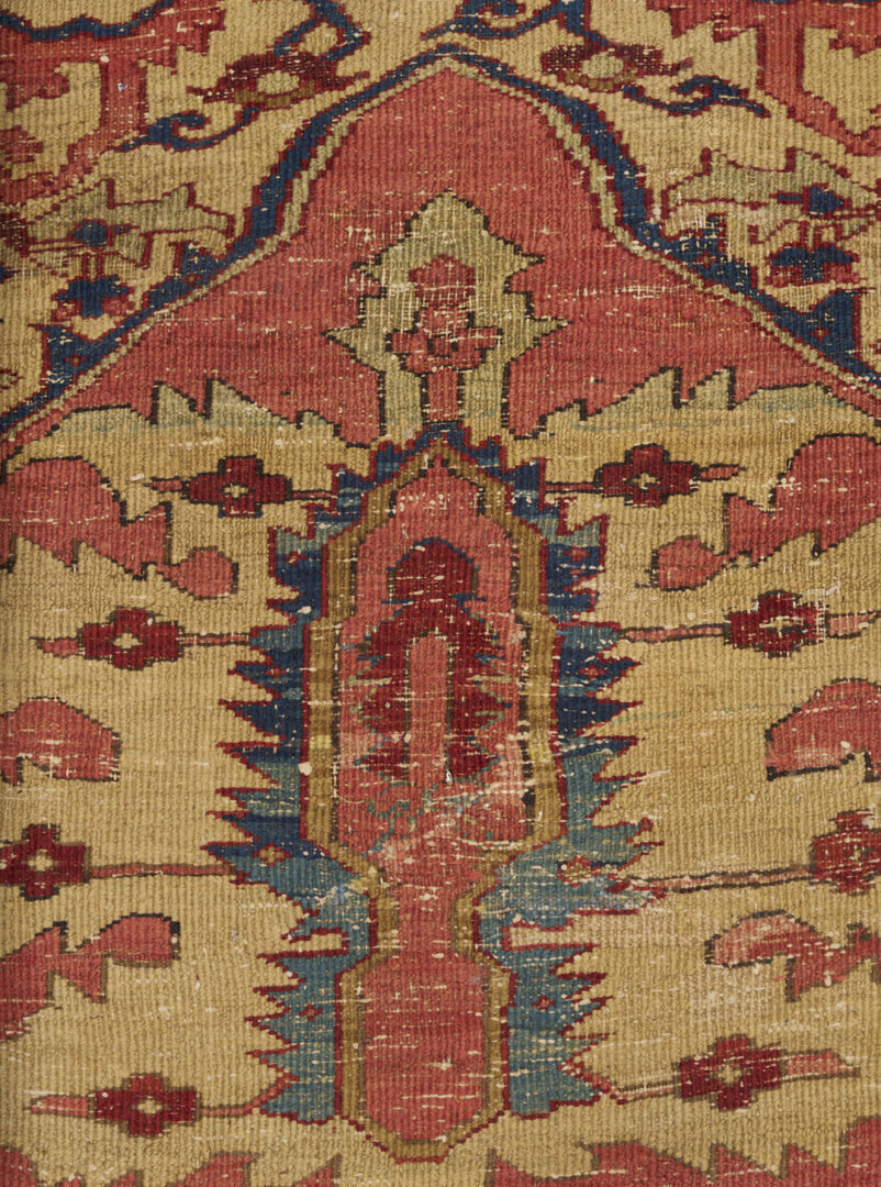 Lot 291: Antique Persian Serapi Carpet, 9' x 12'