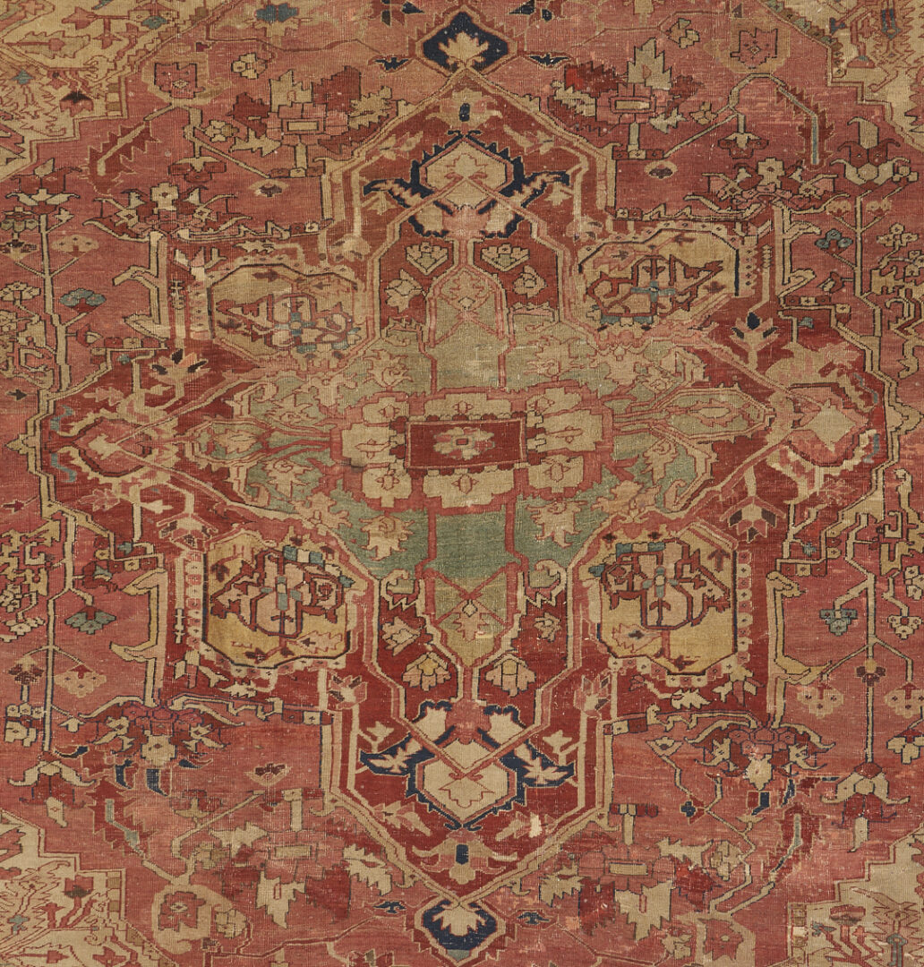 Lot 291: Antique Persian Serapi Carpet, 9' x 12'