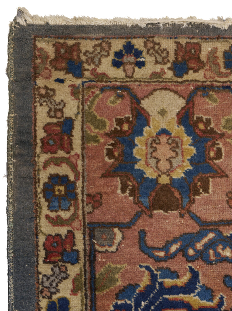 Lot 292: Antique Persian Serapi Carpet, 8' x 14'