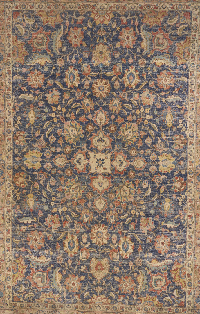 Lot 292: Antique Persian Serapi Carpet, 8' x 14'