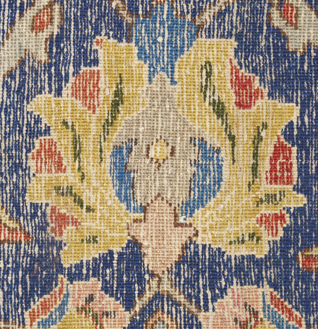 Lot 292: Antique Persian Serapi Carpet, 8' x 14'