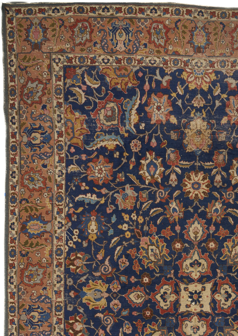 Lot 292: Antique Persian Serapi Carpet, 8' x 14'