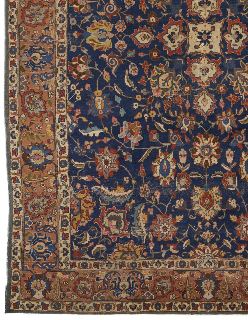 Lot 292: Antique Persian Serapi Carpet, 8' x 14'