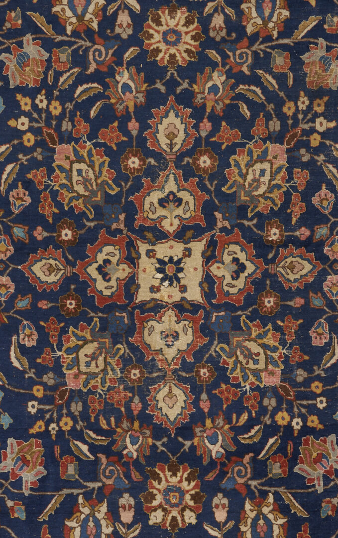 Lot 292: Antique Persian Serapi Carpet, 8' x 14'