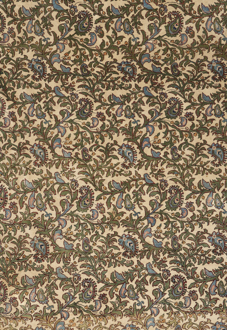 Lot 298: Antique Persian Kashan Main Carpet, 9 ft x 6 ft