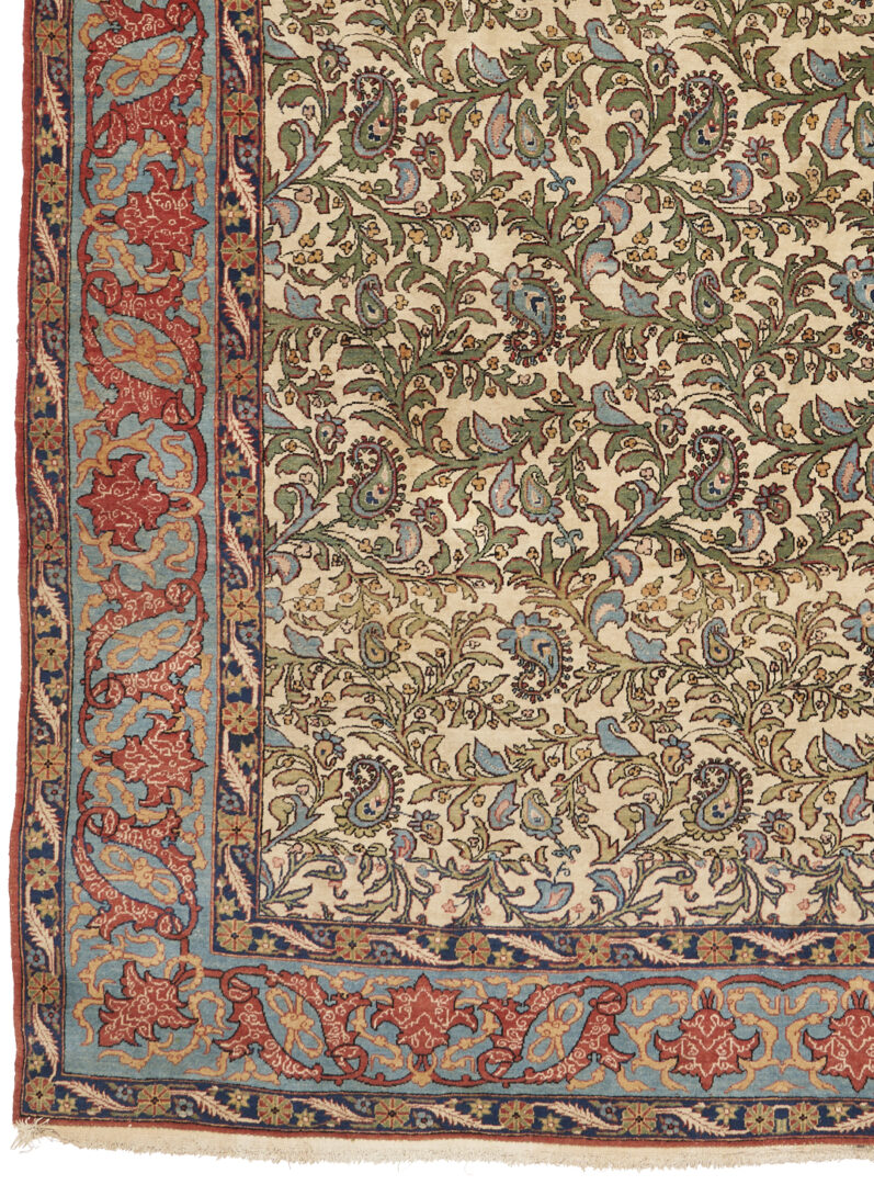 Lot 298: Antique Persian Kashan Main Carpet, 9 ft x 6 ft