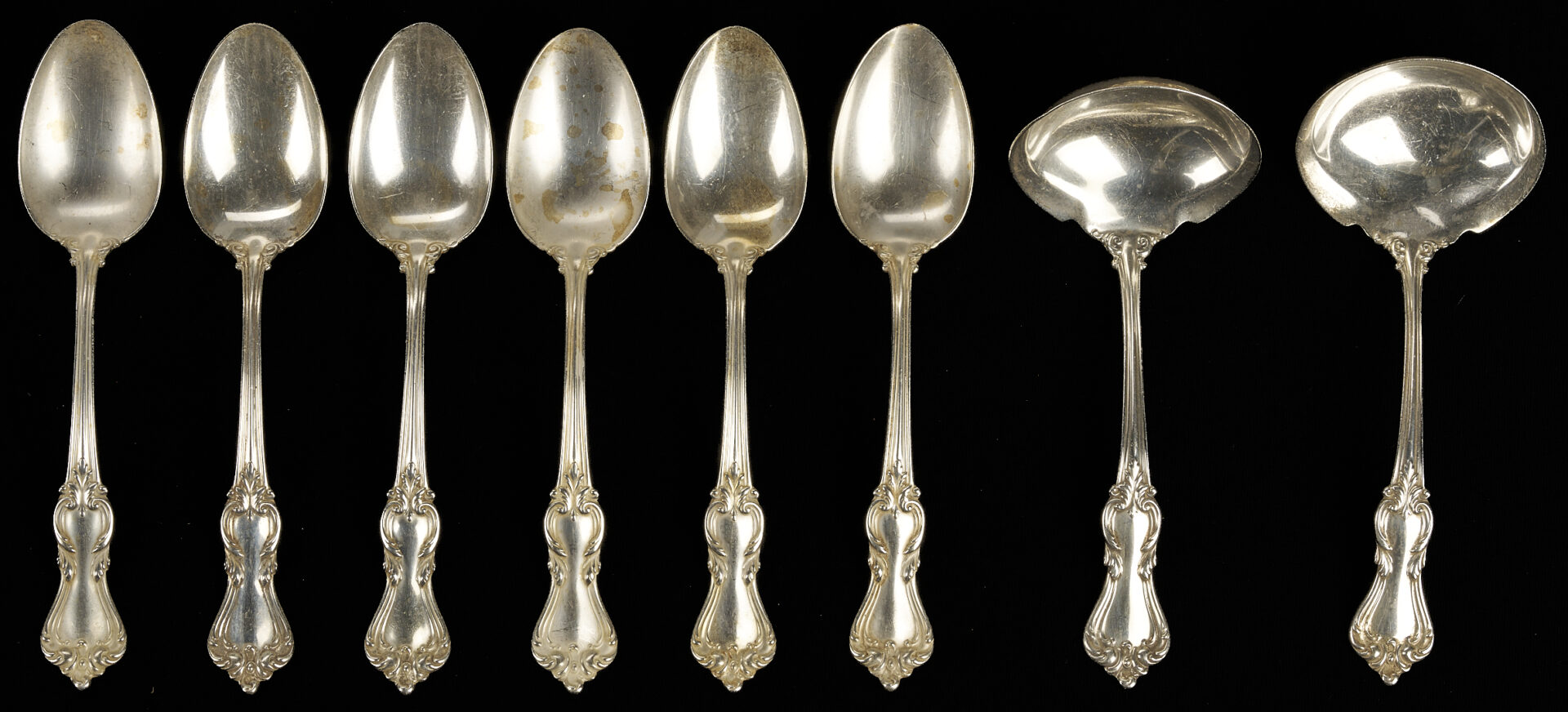 Lot 321: Reed & Barton Marlborough Flatware, 72 Pcs.