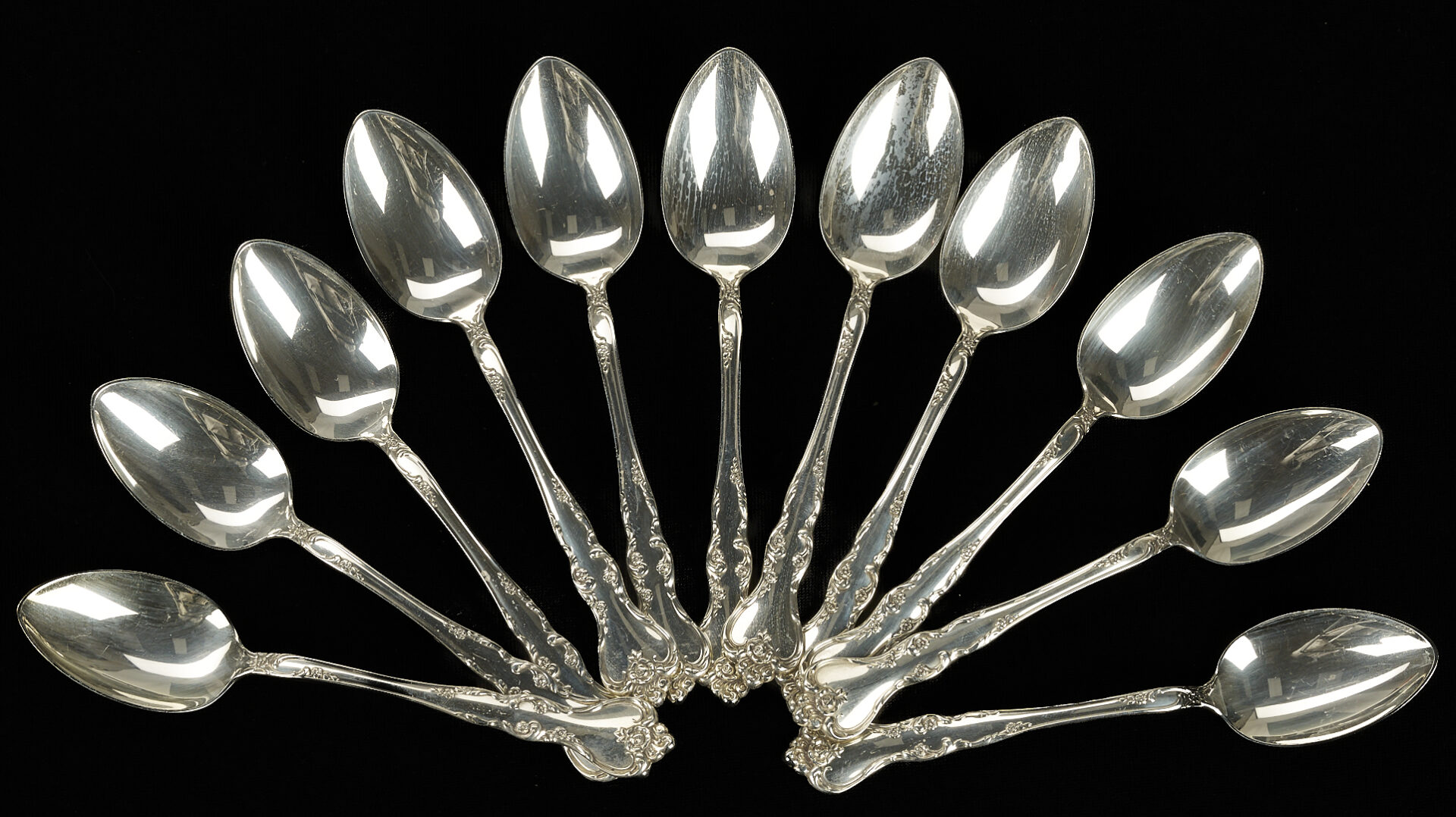 Lot 329: 72 Pieces Reed & Barton Sterling Flatware, Savannah Pattern