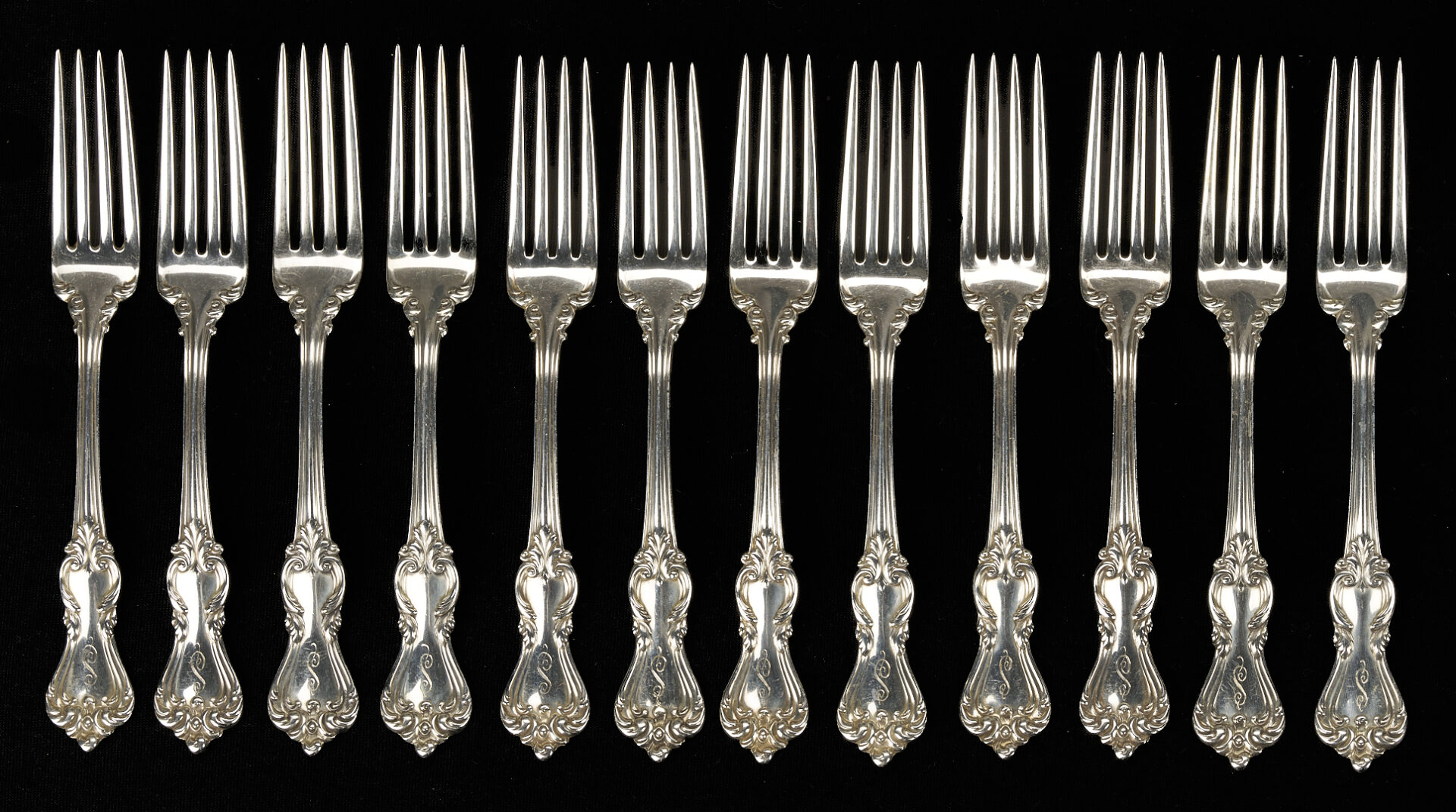 Lot 330: 76 Pcs. Reed & Barton Marlborough Sterling Silver Flatware Set