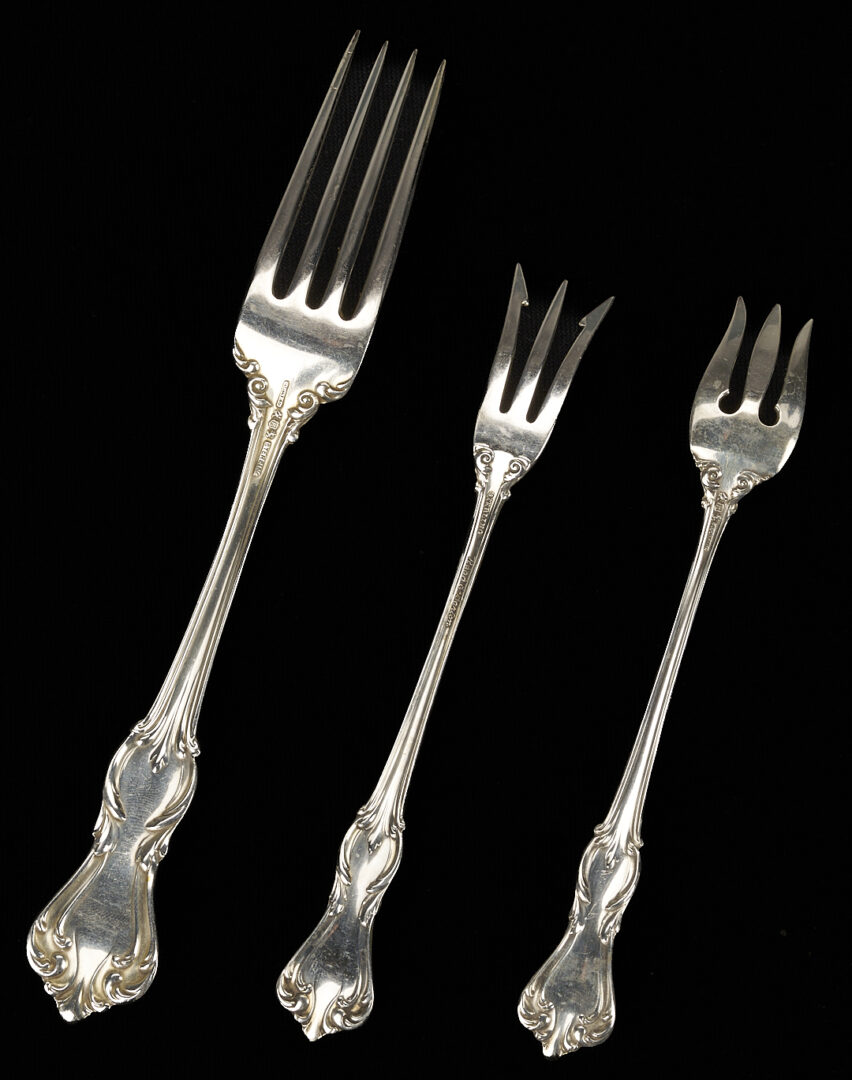 Lot 330: 76 Pcs. Reed & Barton Marlborough Sterling Silver Flatware Set