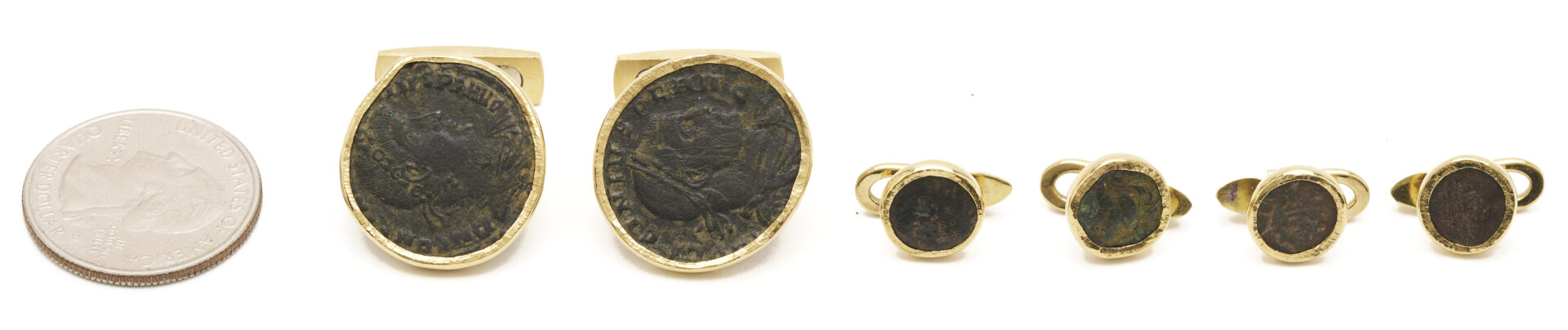 Lot 346: Gent's 18K Gold Ancient Greek Coin Cufflinks & Stud Set