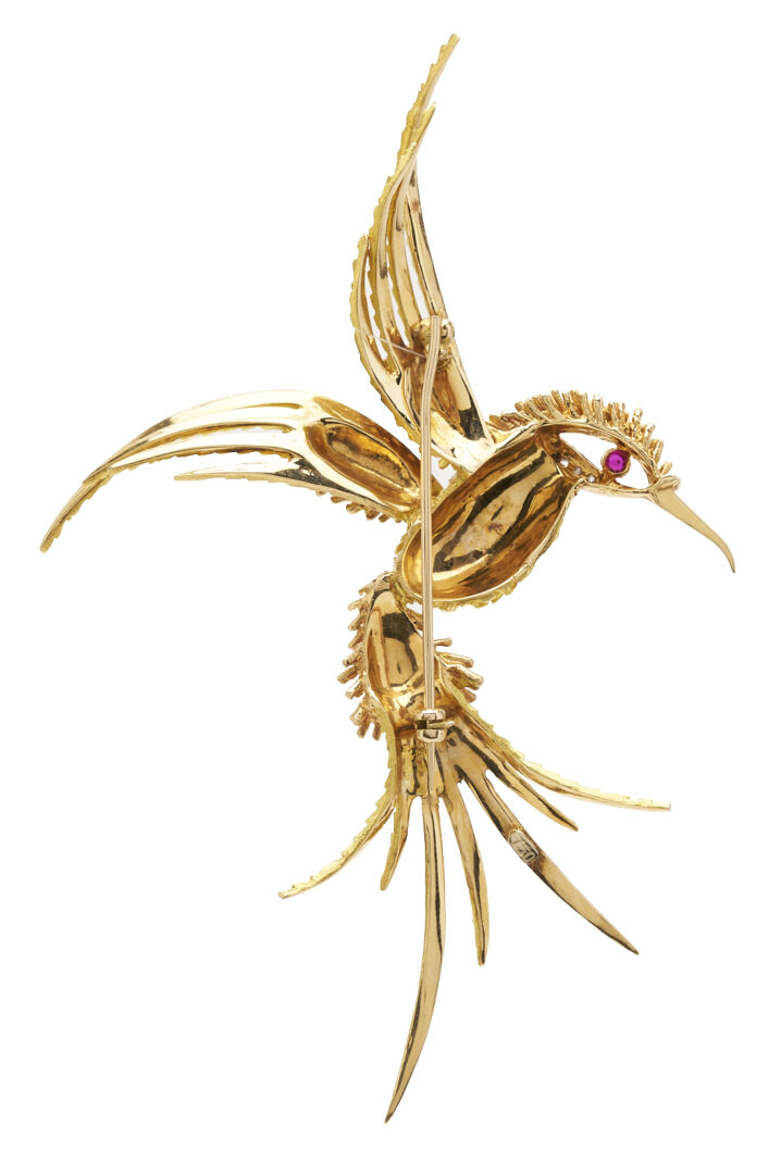 Lot 353: Lady's Vintage 18K Gold, Diamond, & Ruby Bird Brooch