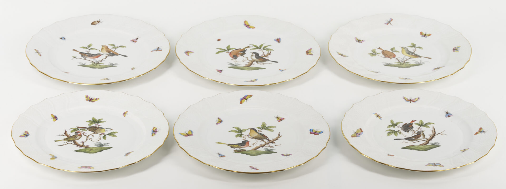 Lot 447: 36 Herend Rothschild Bird Plates