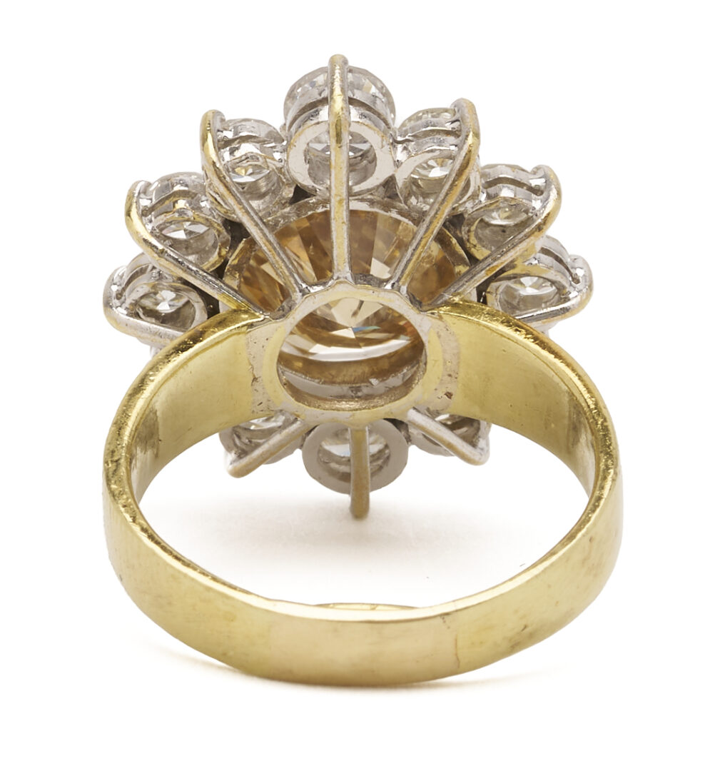 Lot 44: Lady's 18K Yellow Gold Champagne Diamond Engagement Ring