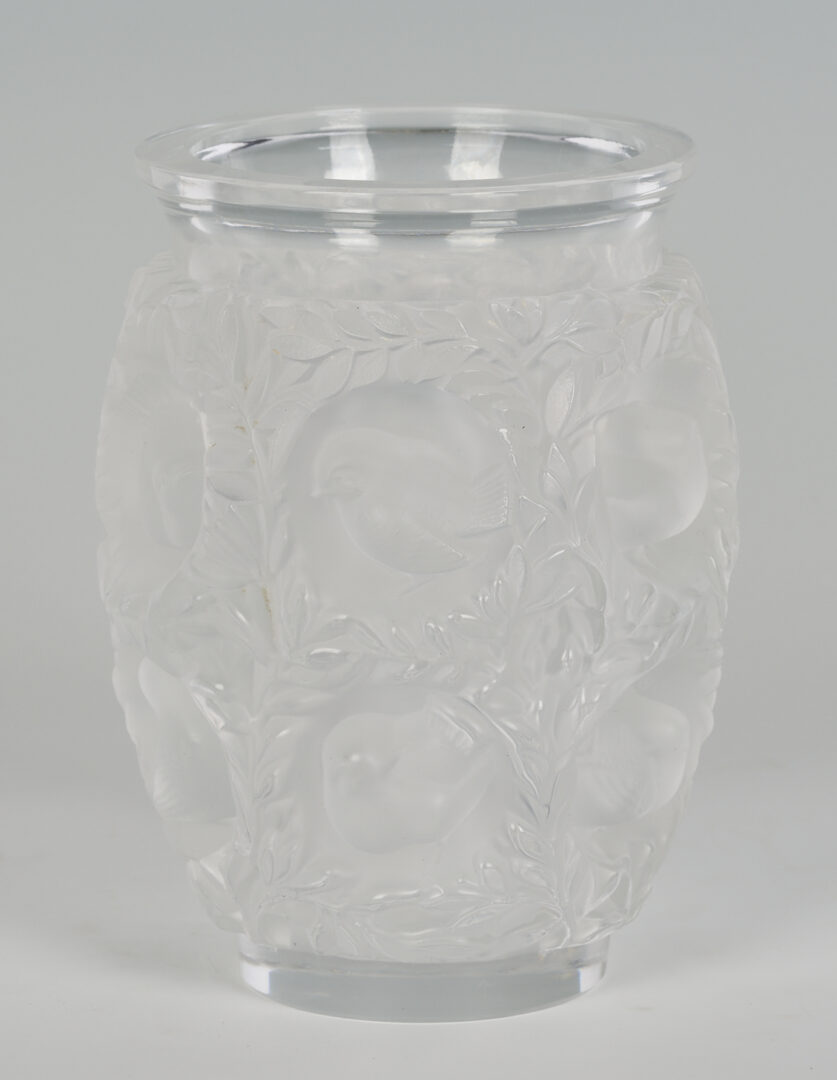 Lot 469: 3 Lalique Items, Bagatelle Vase & Nude Female Figures