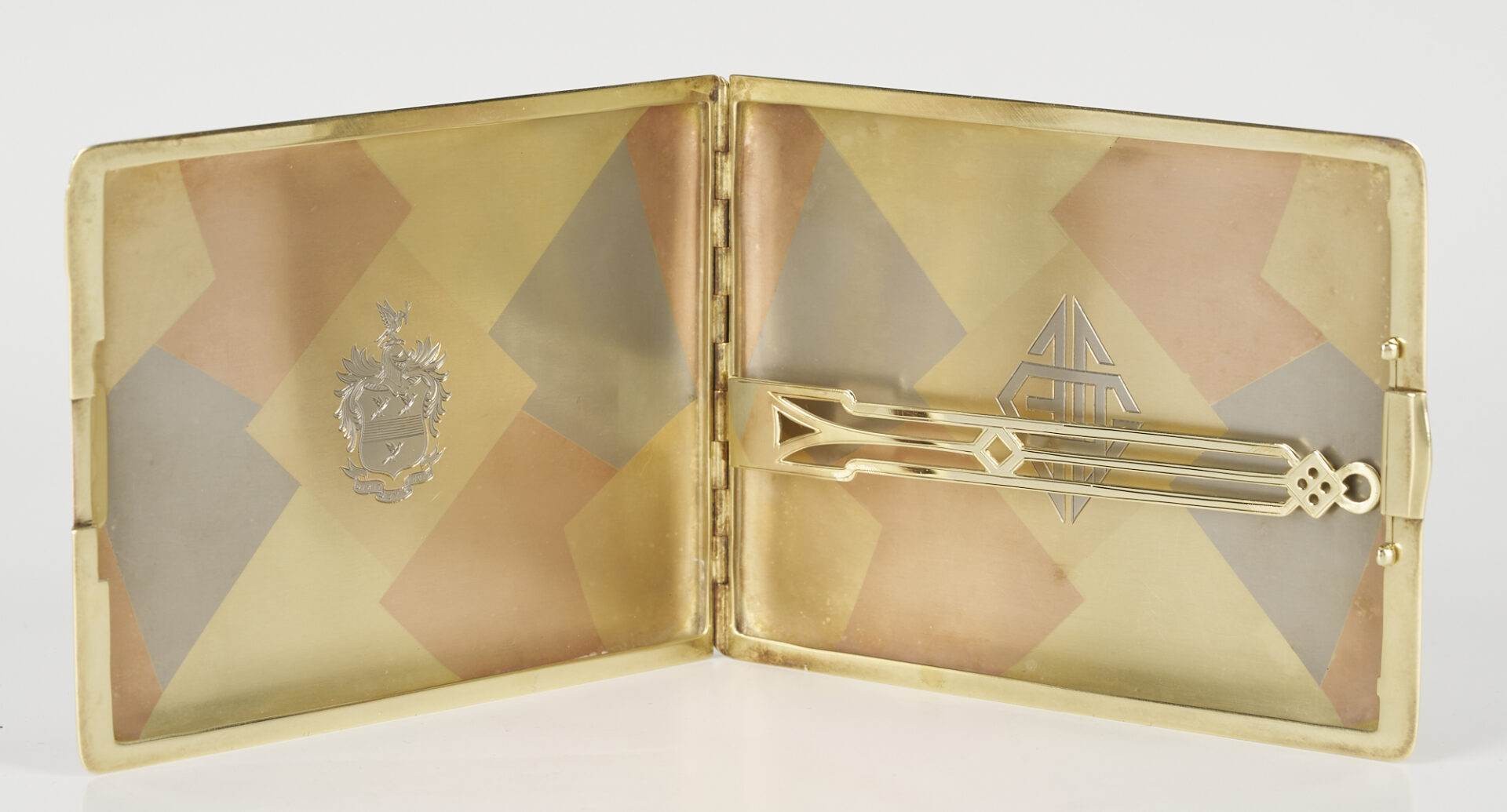 Lot 46: Pierce Arrow Motors 14K Gold Cigarette Case