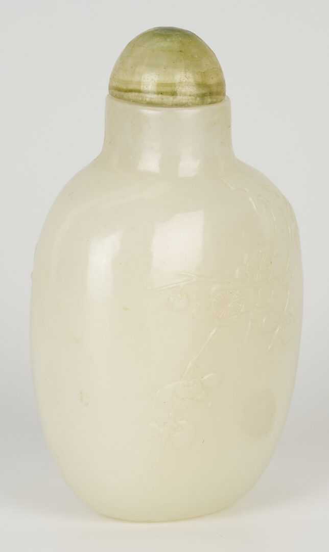 Lot 4: Chinese Relief Carved White Jade Snuff Bottle