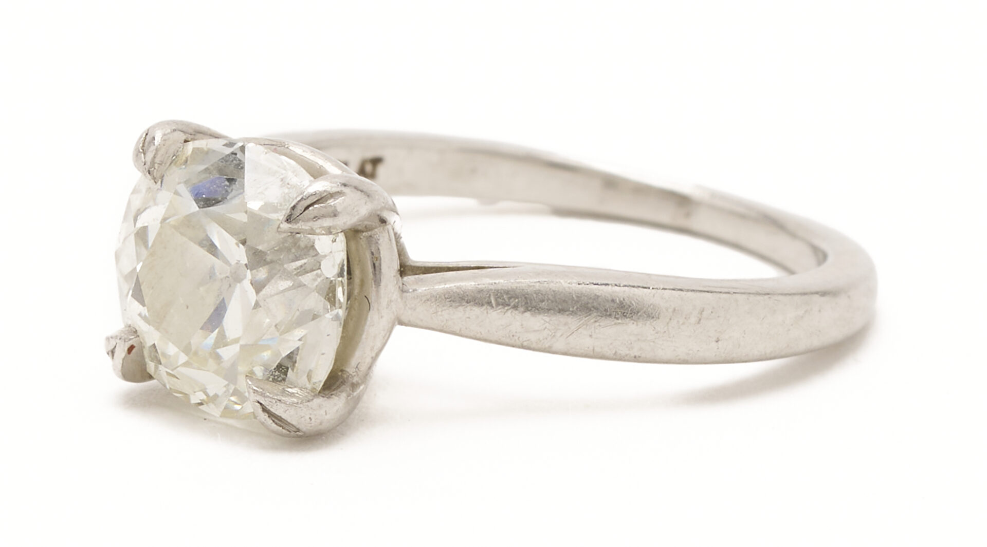 Lot 50: 2.13 CTW Mine Cut Diamond & Platinum Ring, GIA (VS1, K)