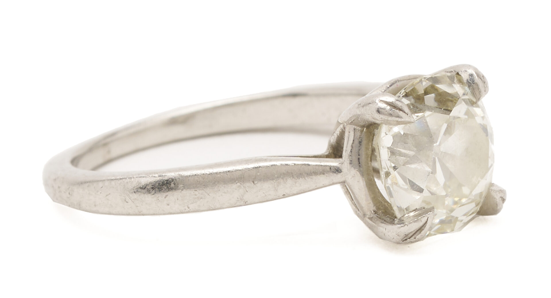 Lot 50: 2.13 CTW Mine Cut Diamond & Platinum Ring, GIA (VS1, K)