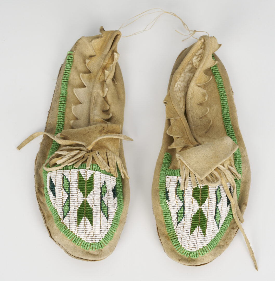 Lot 541: 3 Pairs Native American Moccasins