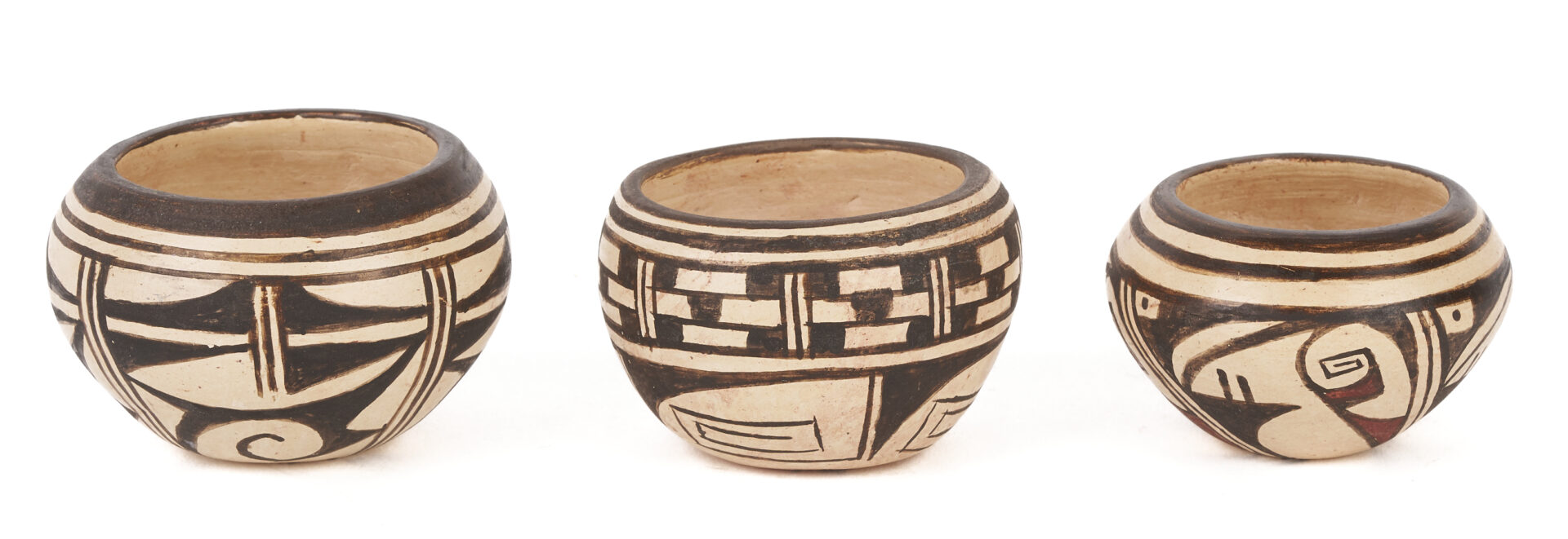 Lot 557: 6 Hopi Miniature Pottery Bowls by Delaine "Dee" Tootsie Chee