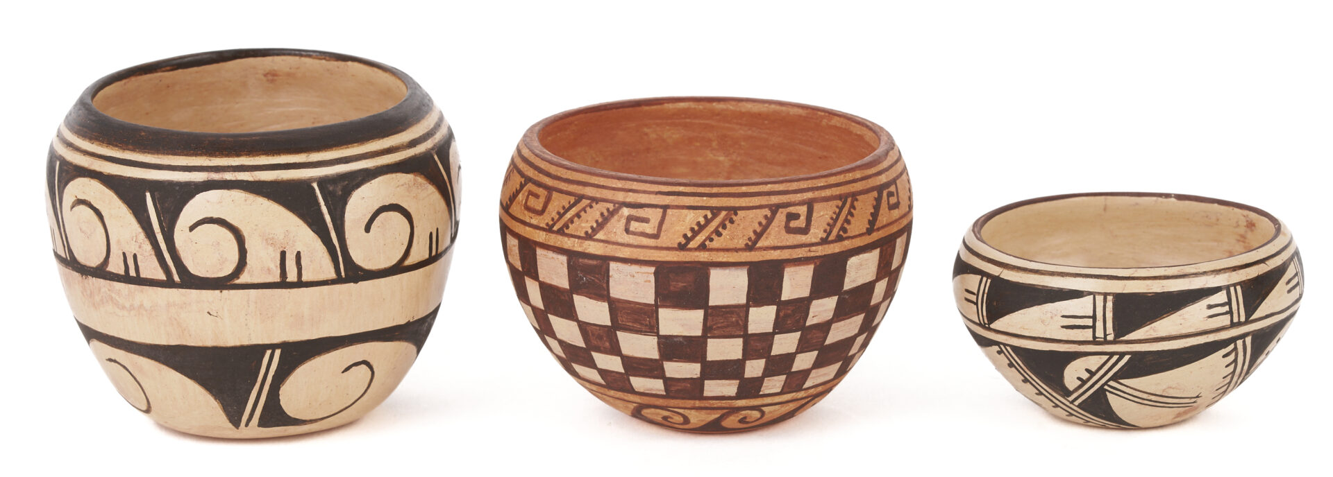 Lot 557: 6 Hopi Miniature Pottery Bowls by Delaine "Dee" Tootsie Chee