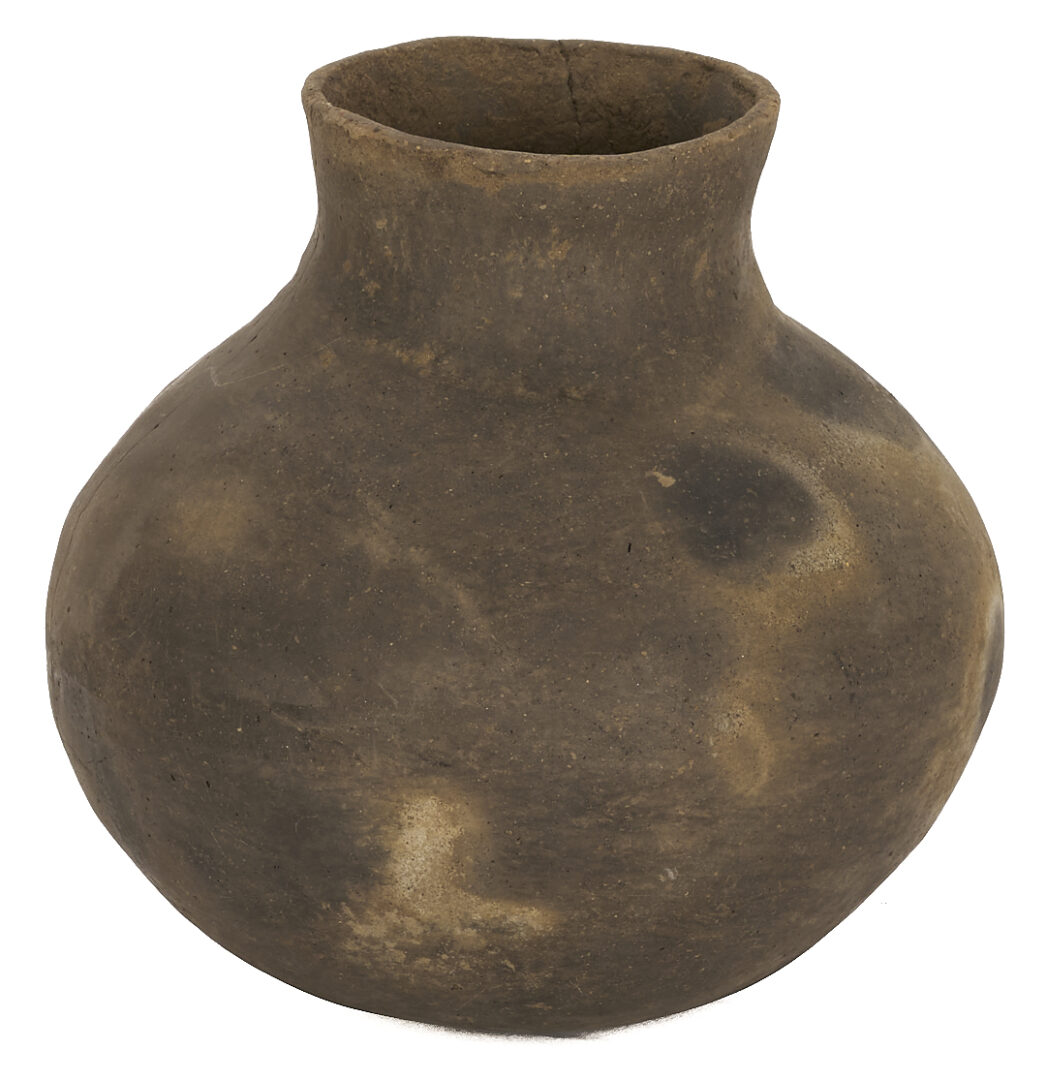 Lot 564: Mississippian Culture Water Jar