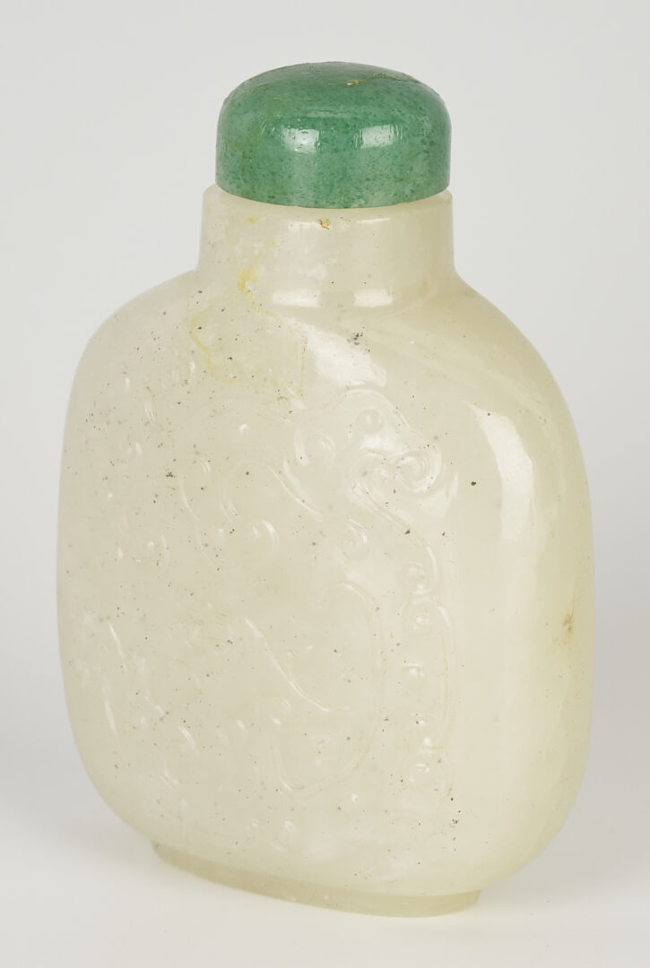 Lot 5: Chinese Carved White Jade Snuff Bottle, Phoenix Design