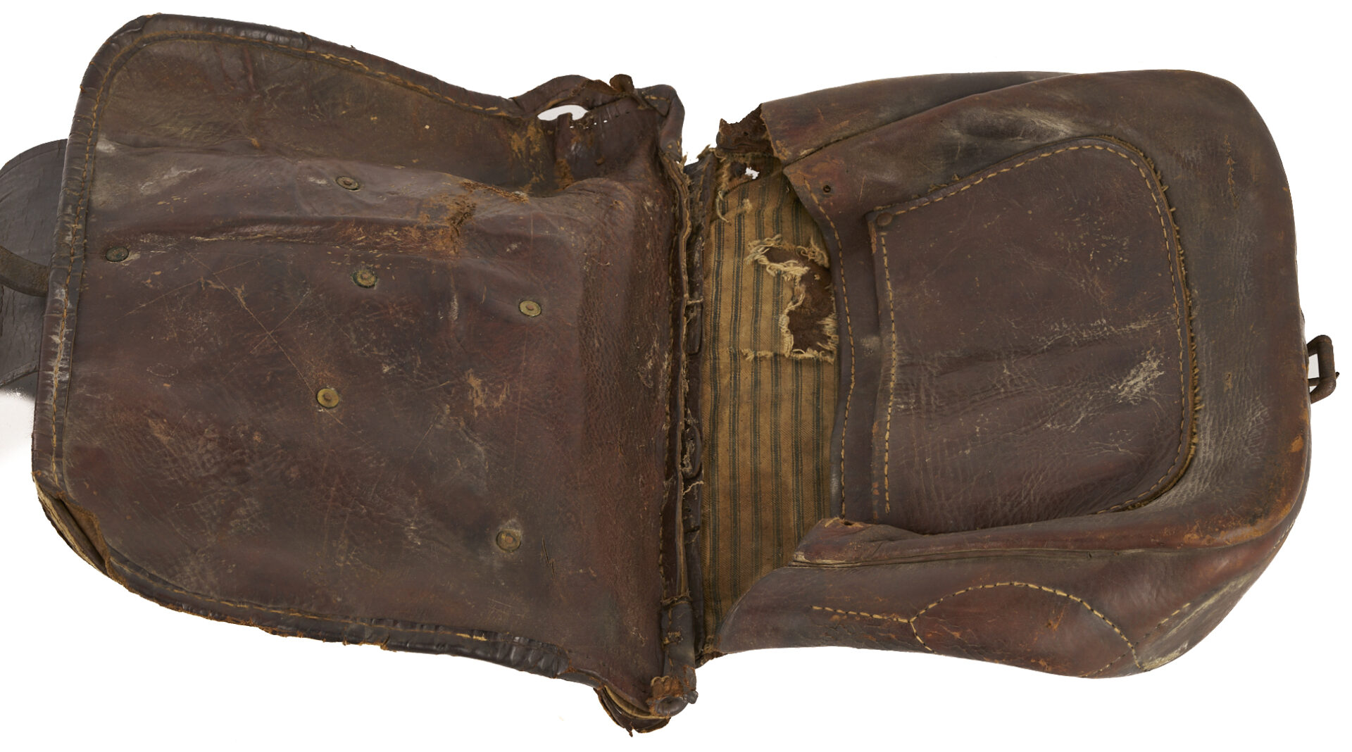 Lot 629: Civil War CSA Saddlebags & Socks, Bledsoe Co. Family