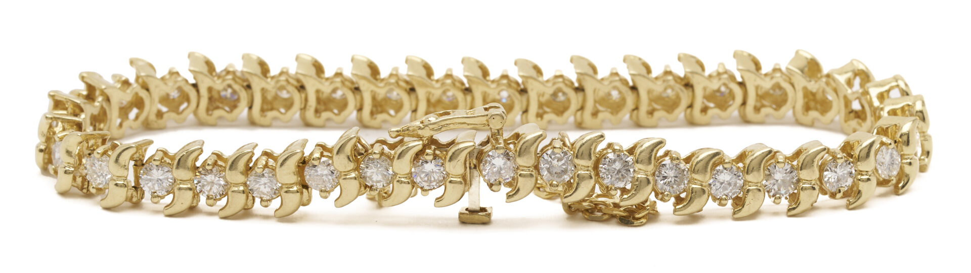 Lot 685: Ladies' 14K Gold and Diamond Tennis Bracelet