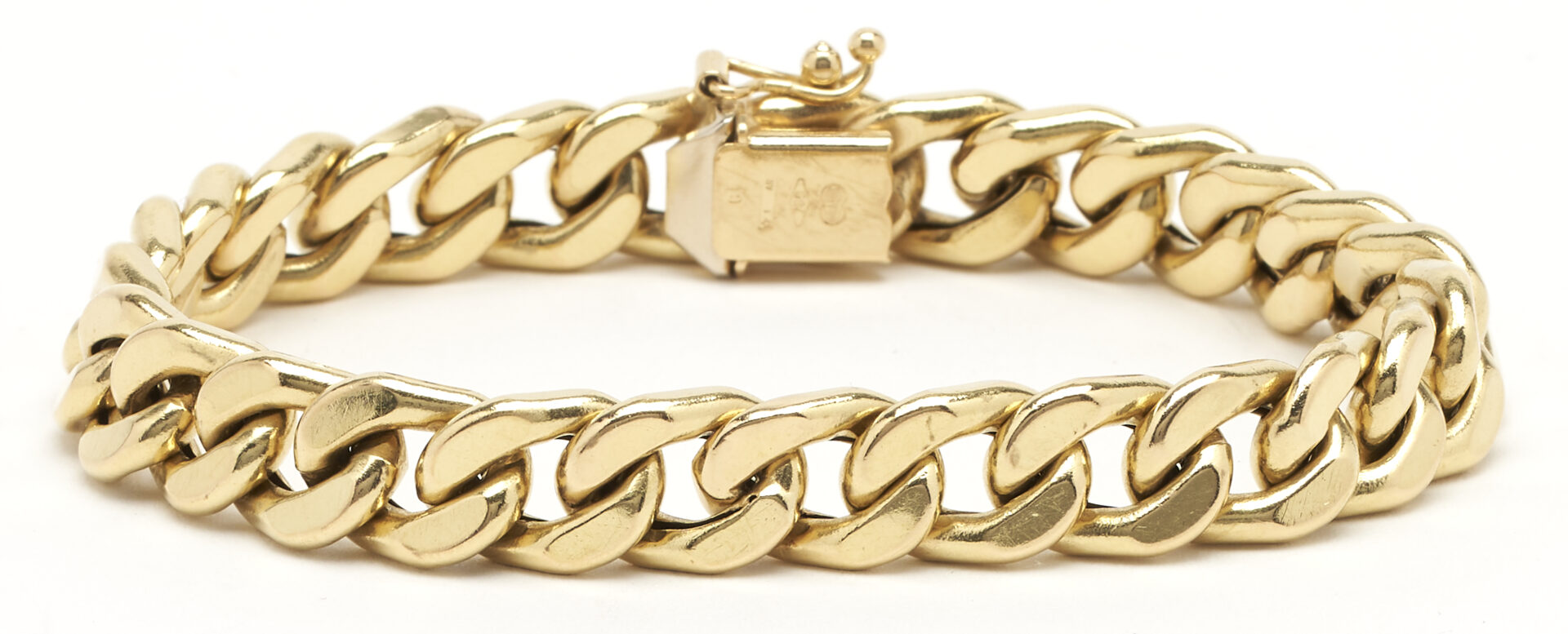 Lot 700: 18K Gold Chain Bracelet