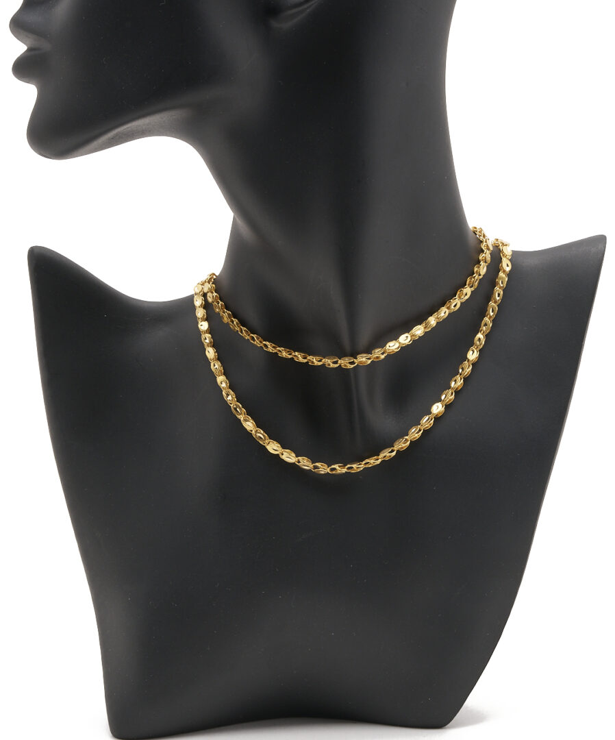 Lot 701: 21K Gold Oval Link Necklace