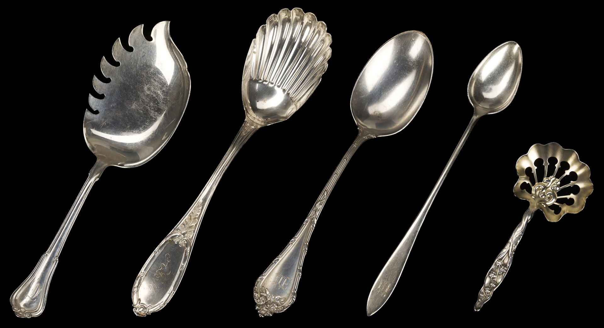 Lot 710: 21 Assorted Sterling & Coin Serving Flatware Pieces