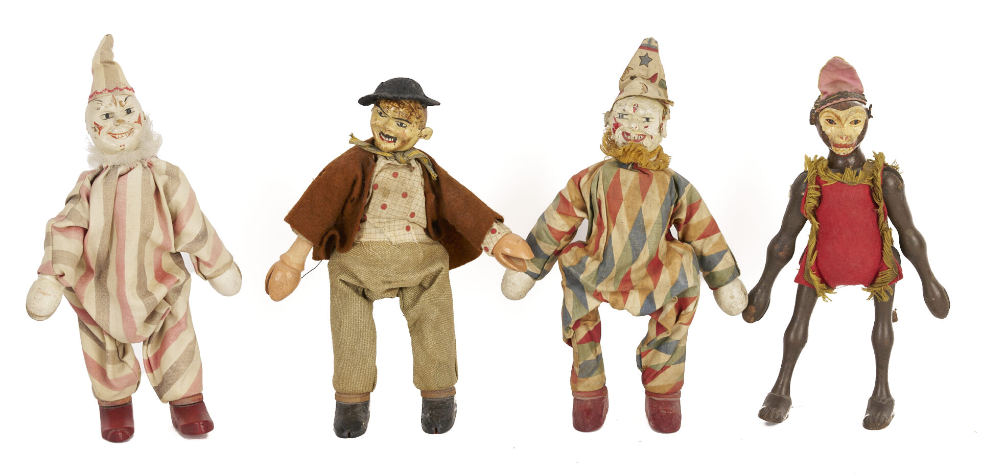 Lot 748: Group of 33 Schoenhut Circus Figures, Animals, & Accessories