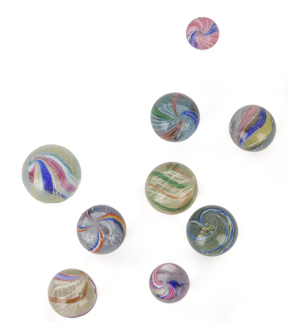 Lot 751: 31 Marbles incl. Transparent Swirl, Onion Skin