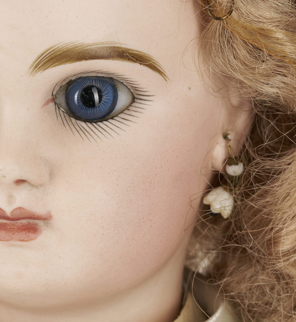 Lot 753: Tete Jumeau SGDG 7 Doll