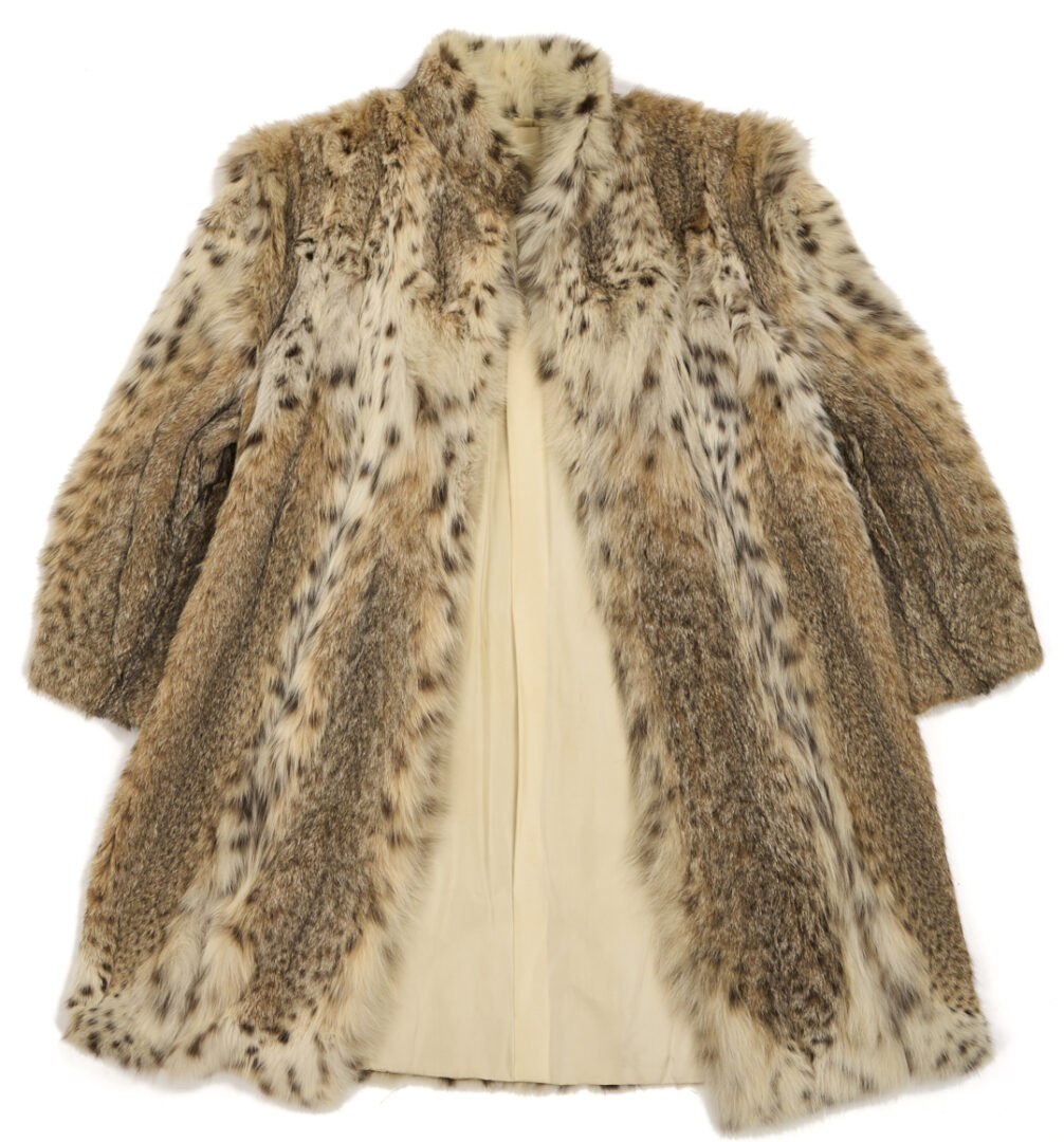 Lot 760: Ladies' Full Length Lynx Fur Coat