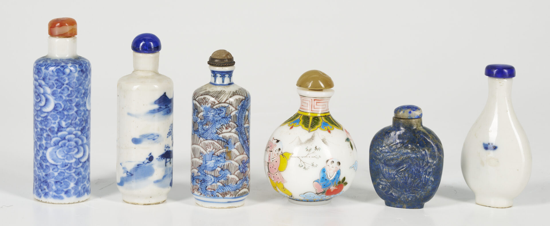 Lot 778: 6 Chinese Snuff Bottles